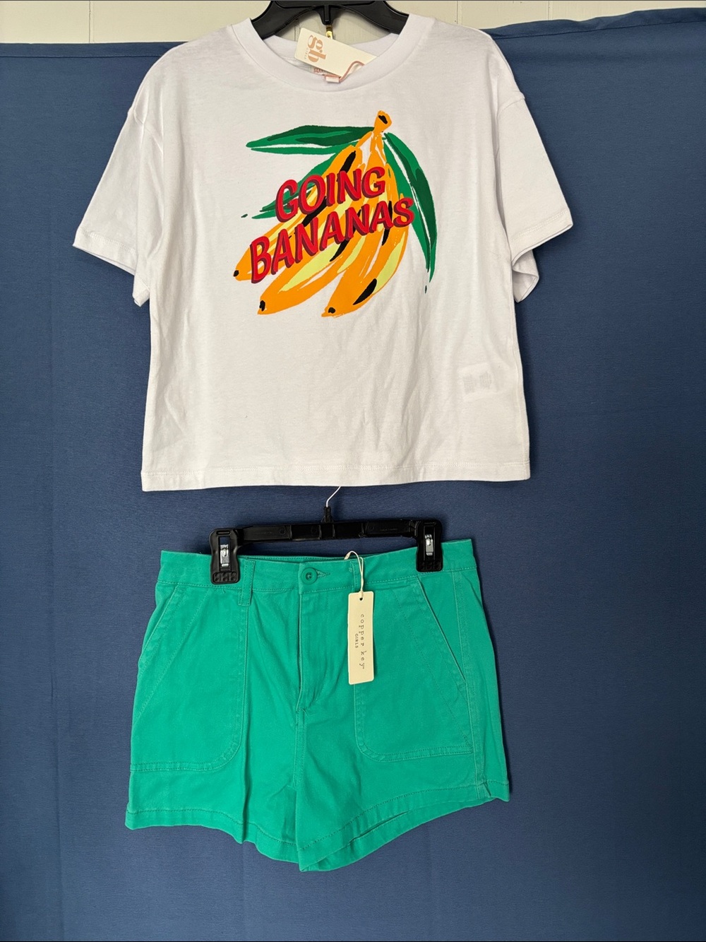 GB girls t-shirt/copper key girls green shorts